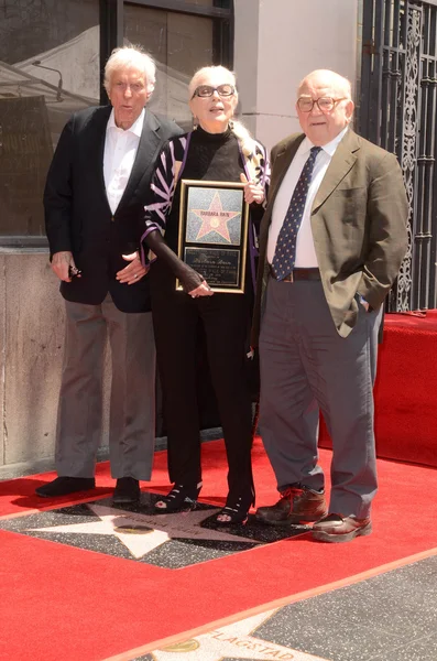 Dick Van Dyke, Barbara Bain, Ed Asner — Foto de Stock