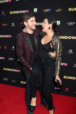 Devon Werkheiser, Sara Montez