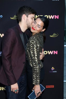 Devon Werkheiser, Sara Montez