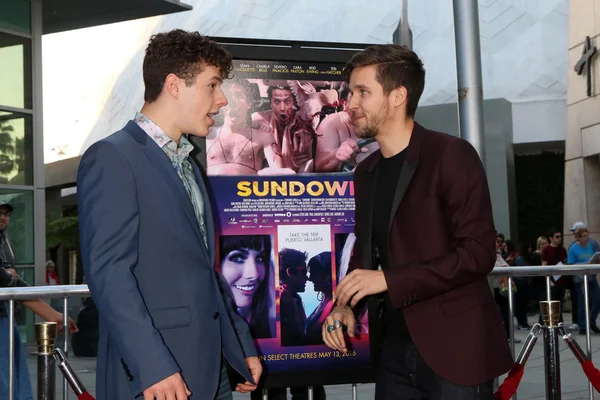 Nolan Gould, Devon Werkheiser — Stockfoto