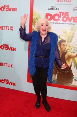 Renee Taylor - oyuncu