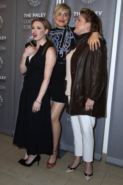 Natasha Lyonne, Taylor Schilling, Kate Mulgrew