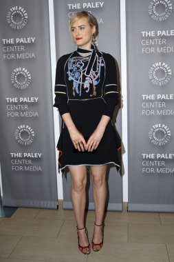 Taylor Schilling - oyuncu