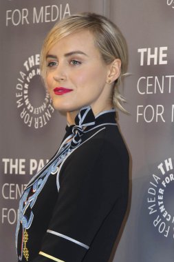 Taylor Schilling - oyuncu