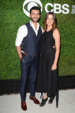 Justin Baldoni, Emily Foxler