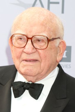 aktör Ed Asner