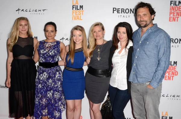 Katee Sackhoff, Judy Reyes, Jade Pettyjohn, Dorie Barton, Heather Matarazzo, Jeremy Sisto — Stockfoto