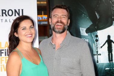 Marika Dominczyk, Scott Foley