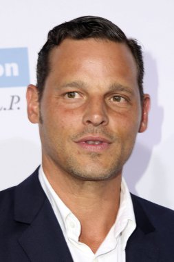 Aktör Justin Chambers