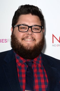 Charley Koontz - aktör