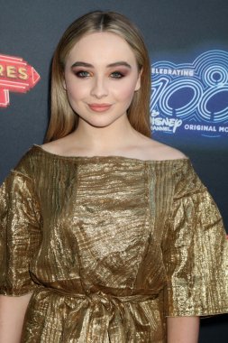 şarkıcı Sabrina Carpenter