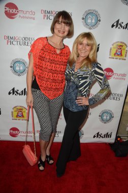 Rena Riffel - oyuncu