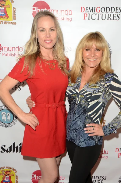 Christy Oldham - film yapımcısı 