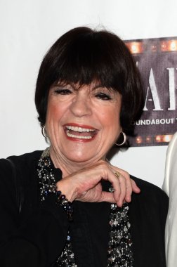 aktris Jo Anne Worley