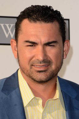 Adrian Gonzalez - profesyonel beyzbol yapmak için