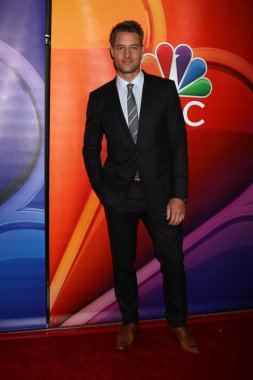 Justin Hartley - actor