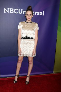 Carly Chaikin - oyuncu