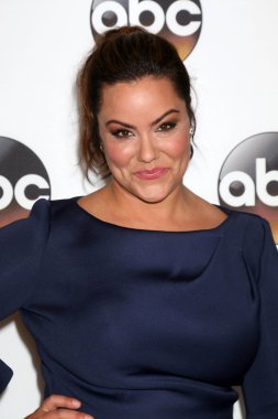 Katy Mixon - oyuncu
