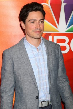 Ben feldman - aktör