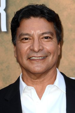 Gil Birmingham - aktör