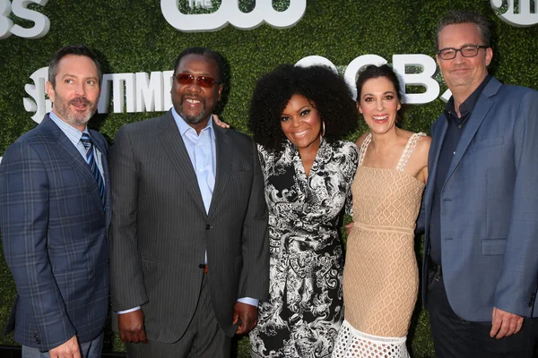 Thomas Lennon, Wendell Pierce, Yvette Nicole Brown, Lindsay Sloan, Matthew Perry — Foto de Stock