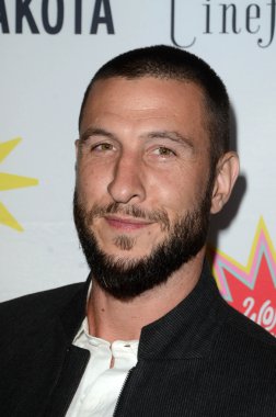 aktör Pablo Schreiber