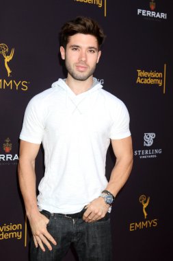 Kristos Andrews - aktör