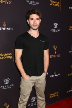 Kristos Andrews - aktör