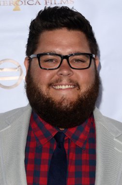 Charley Koontz - aktör