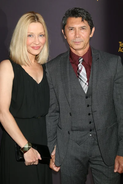 Yvonne Boismier Phillips, Lou DIamond Phillips — Stock Photo, Image