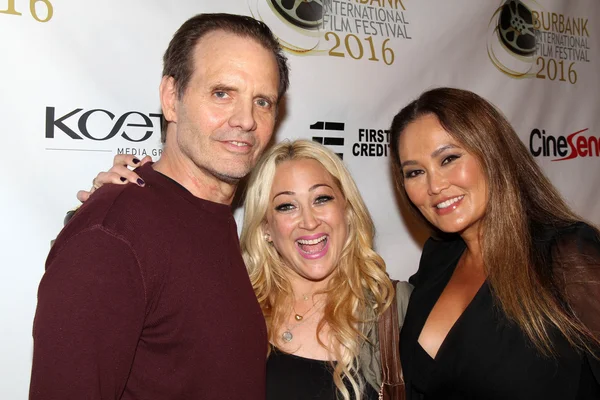 Michael Biehn, Jennifer Blanc-Biehn, Tia Carrere — Stock Photo, Image