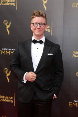 aktör Taylor Oakley