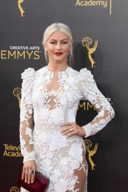 Oyuncu Julianne Hough