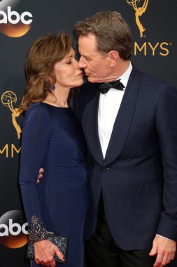 Bryan Cranston, Robin Dearden aktörler