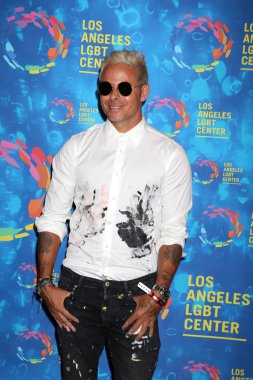 aktör Louis Carreon