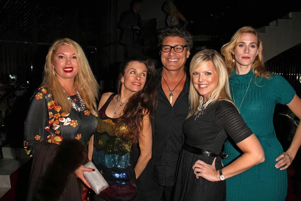 Antonia Dorian, Alicia Arden, Steven Bauer, Kelly Vaughn, primos de Bennett — Foto de Stock