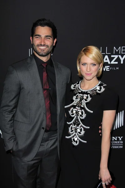 Tyler Hoechlin, Brittany Snow — Zdjęcie stockowe