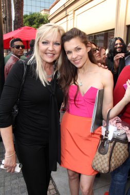 Natasha Duswalt, Alicia Arden
