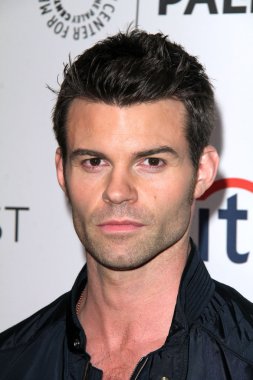 Daniel gillies