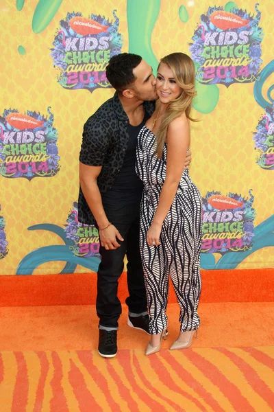 Carlos Pena-Vega and Alexa Vega — Stock Photo, Image