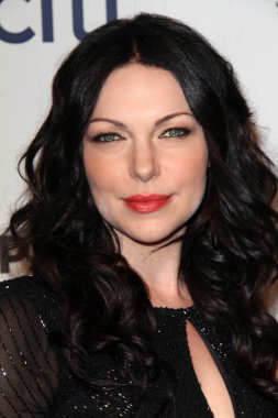 Laura prepon
