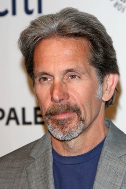 Gary Cole
