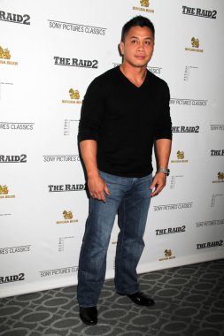 Cung Le