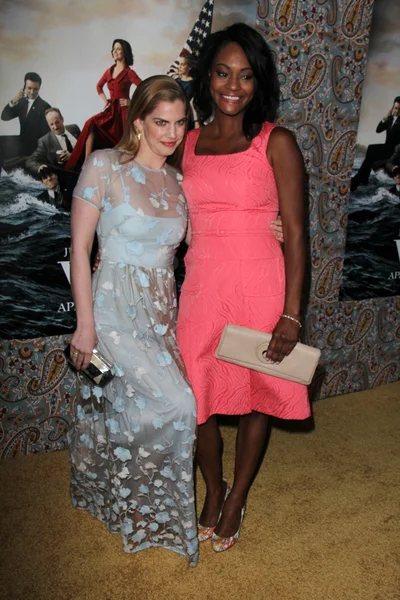 Anna Chlumsky e Sufe Bradshaw — Foto Stock