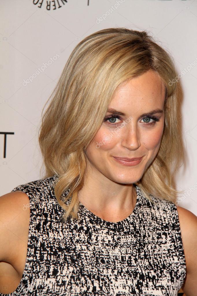 Taylor Schilling Stock Editorial Photo © s_bukley 52050897