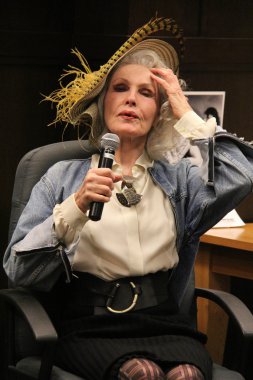 Julie Newmar