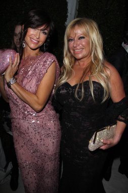 Sofia Milos, Gloria Kisel