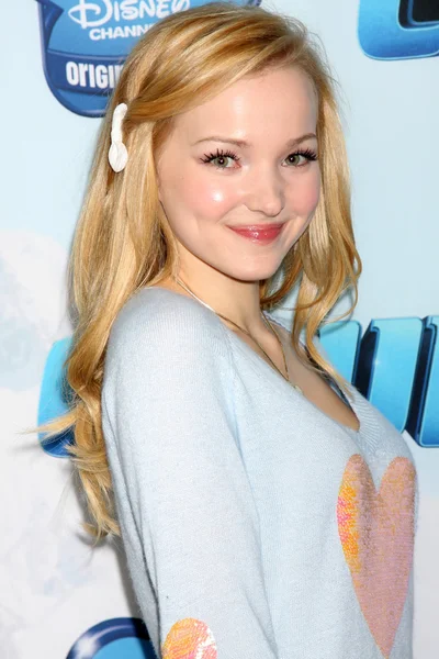 Dove Cameron — Stock Photo, Image