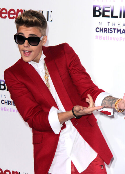 Бибер, Джастин
