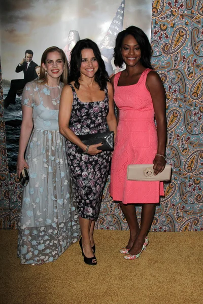 Julia Louis-Dreyfus, Anna Chlumsky and Sufe Bradshaw — Stock Photo, Image